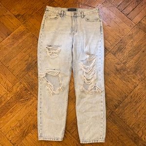 Aeropostale High Rise Mom Ripped Jeans Size 8